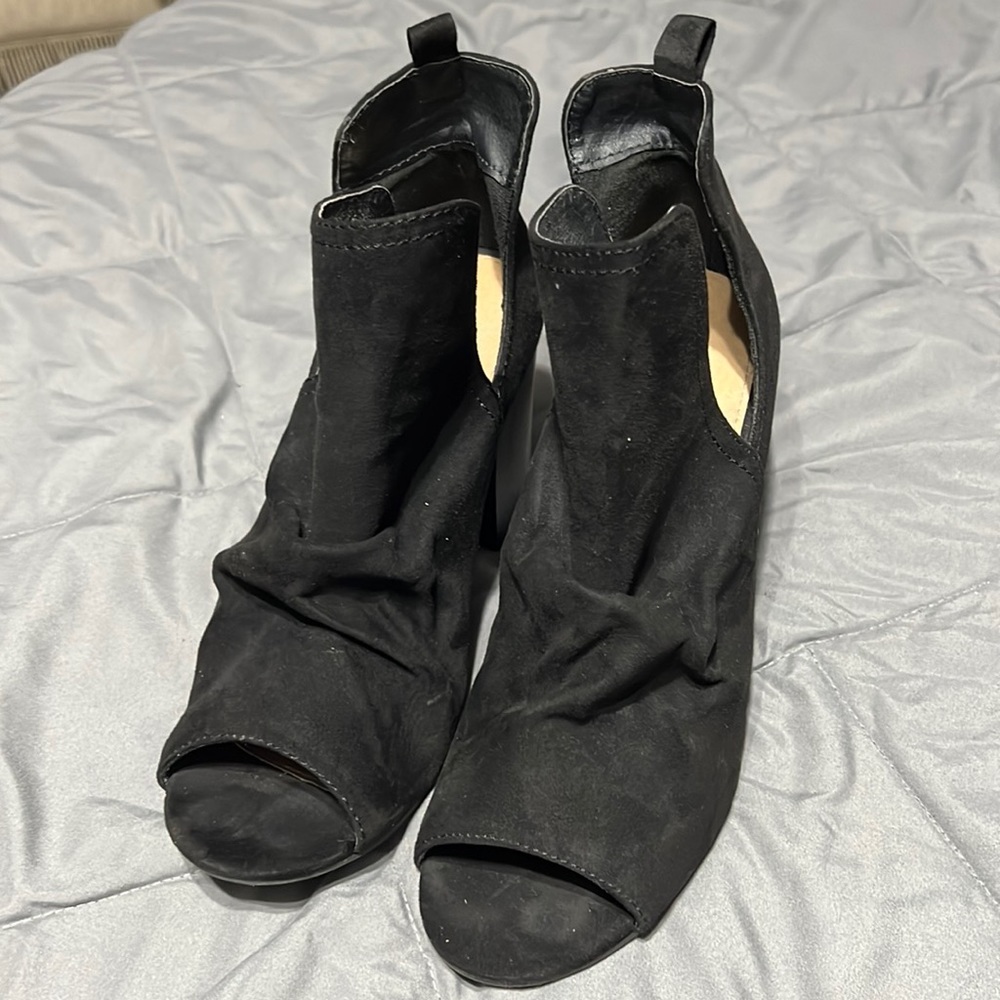 Blank ankle booties